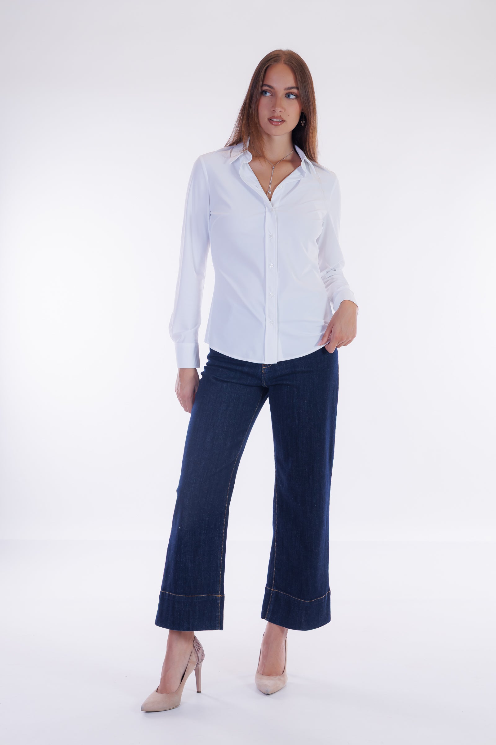 Camicia stretch lava e indossa