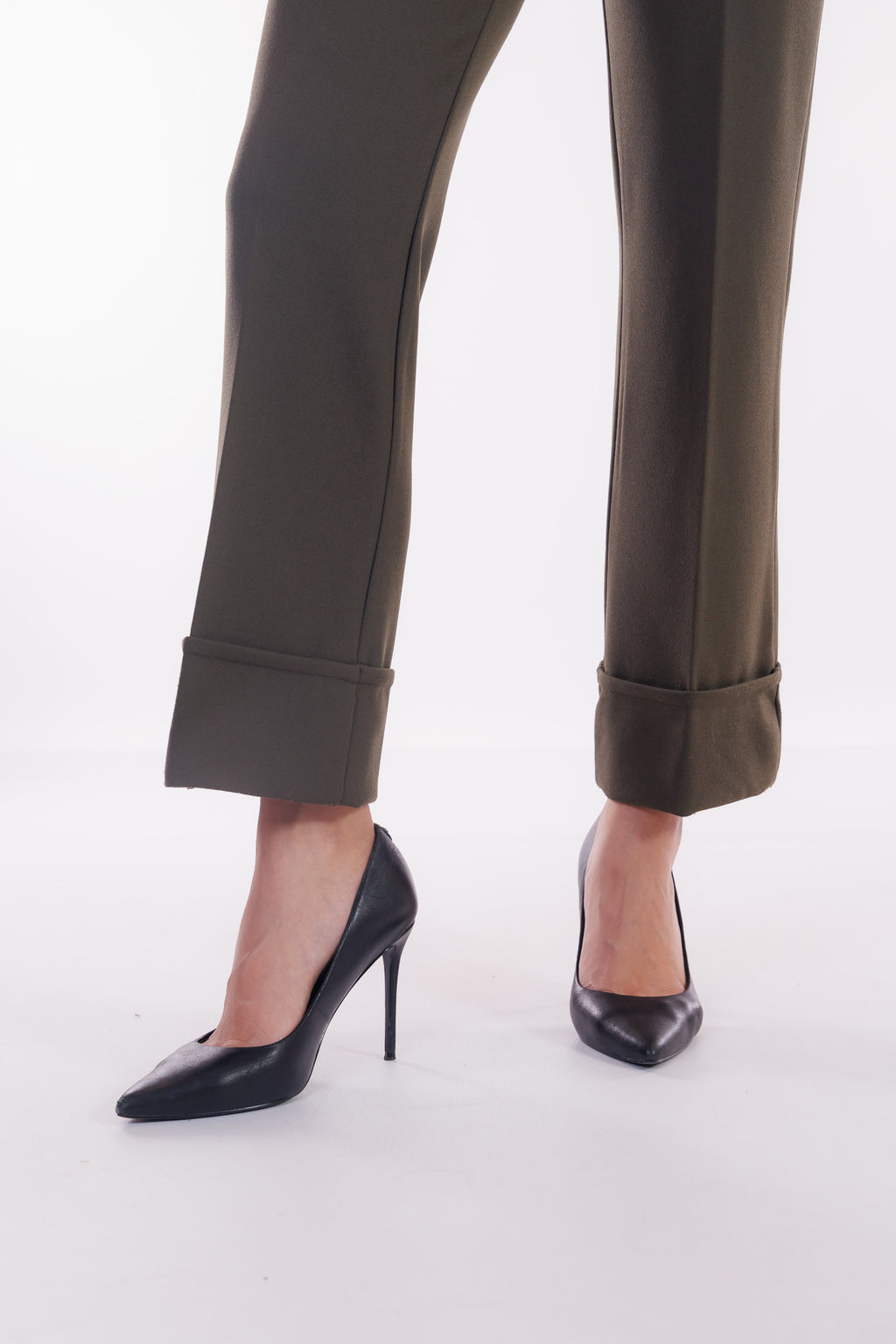 Pantalone largo risvolto crepe