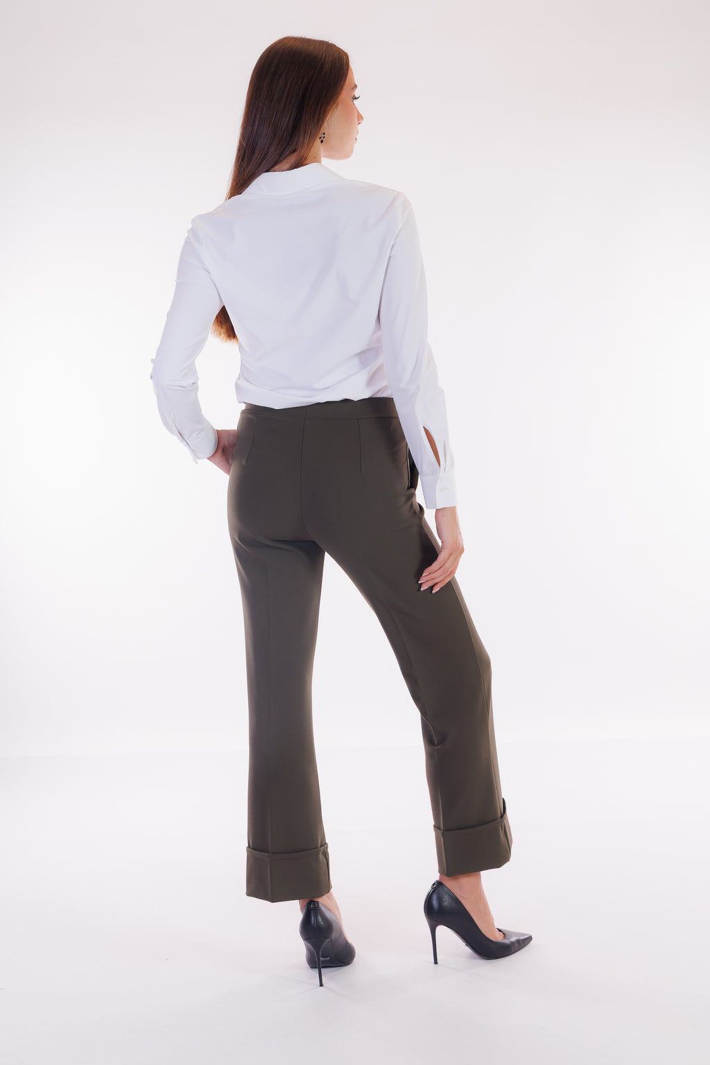 Pantalone largo risvolto crepe