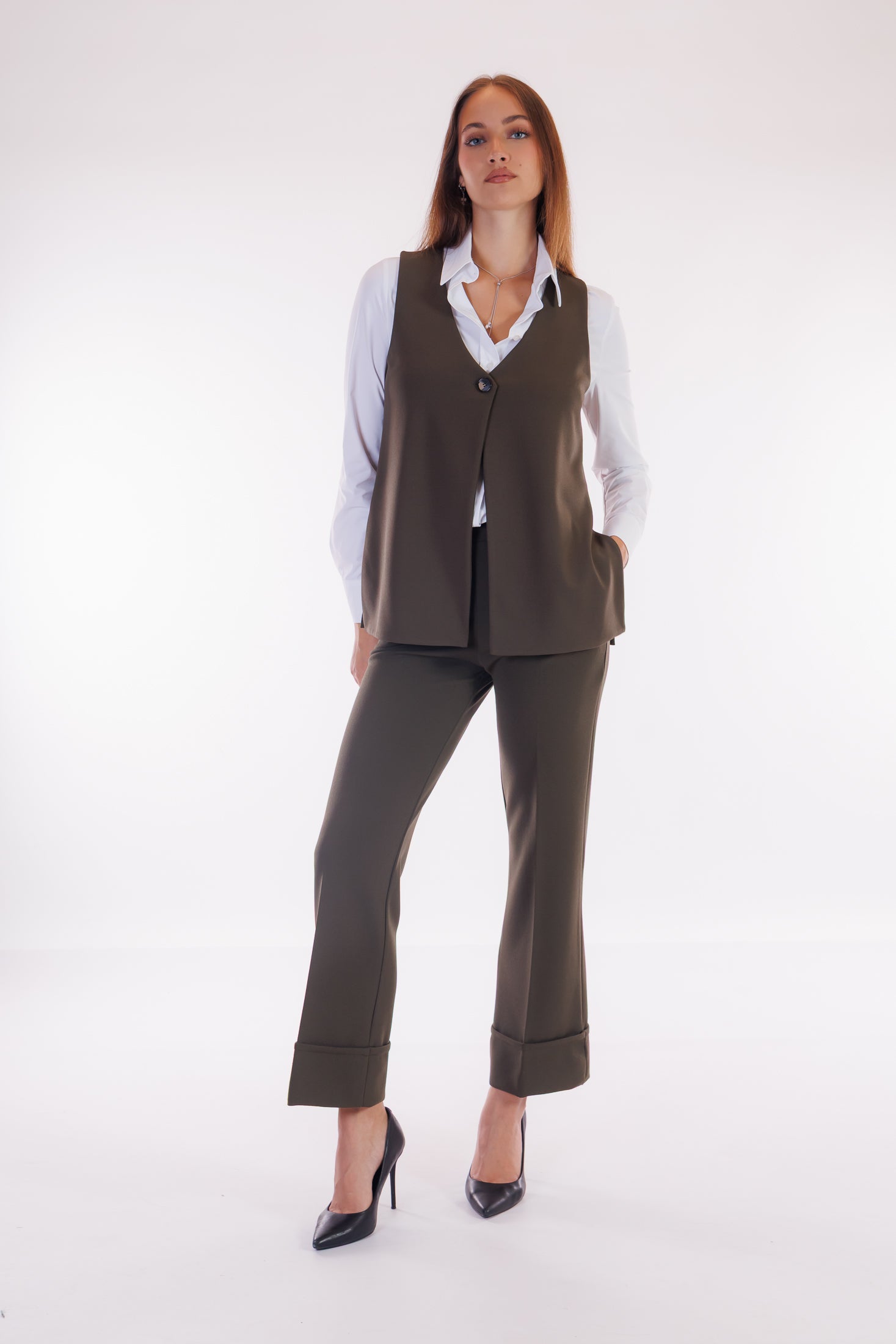 Pantalone largo risvolto crepe