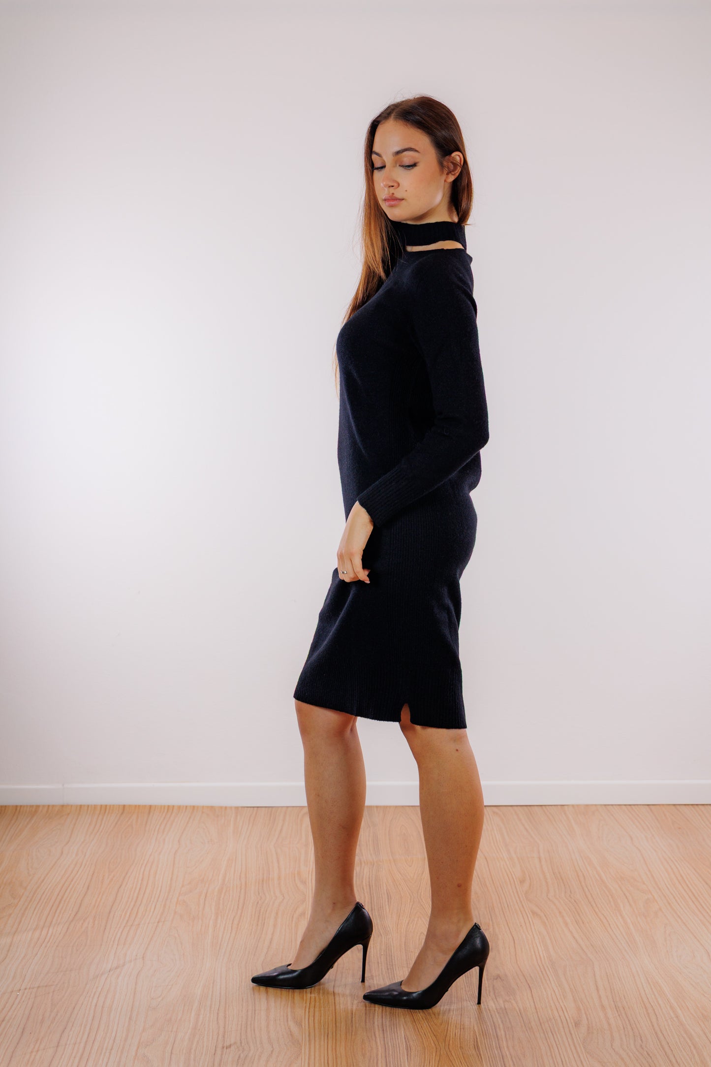 Abito maglia goccia spalla