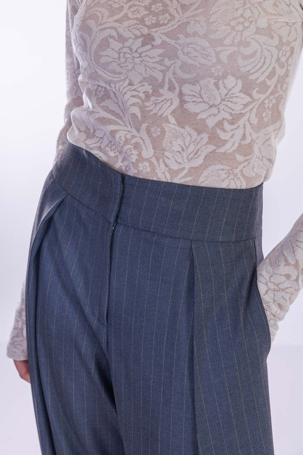 Pantalone balloon con pinces