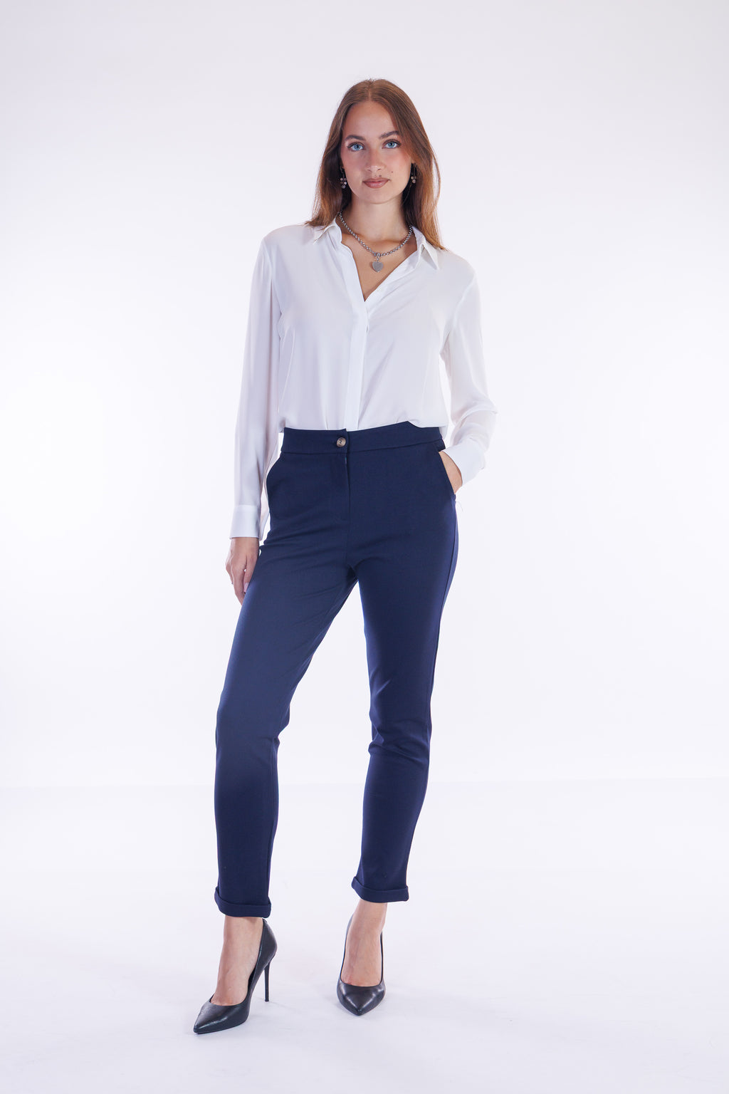 Pantalone slim risvoltino