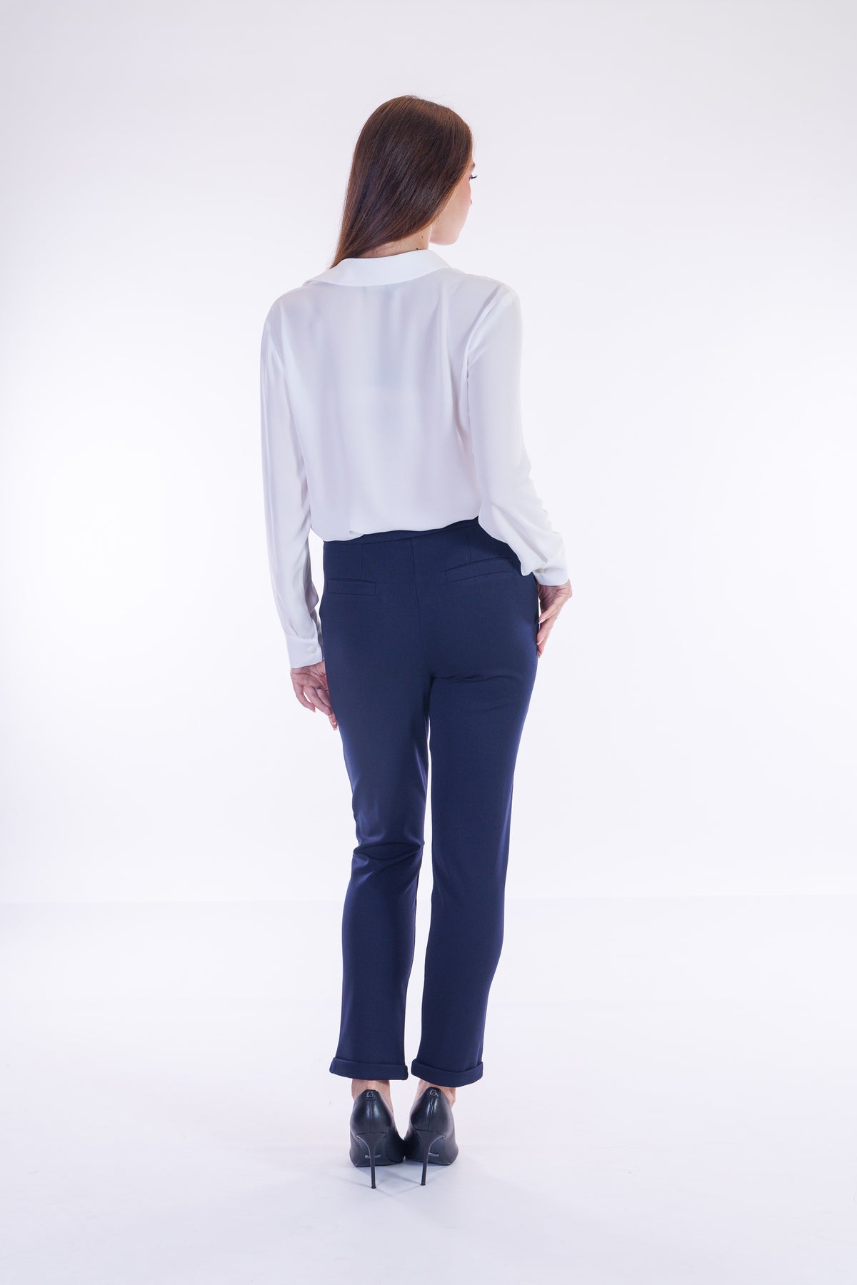 Pantalone slim risvoltino