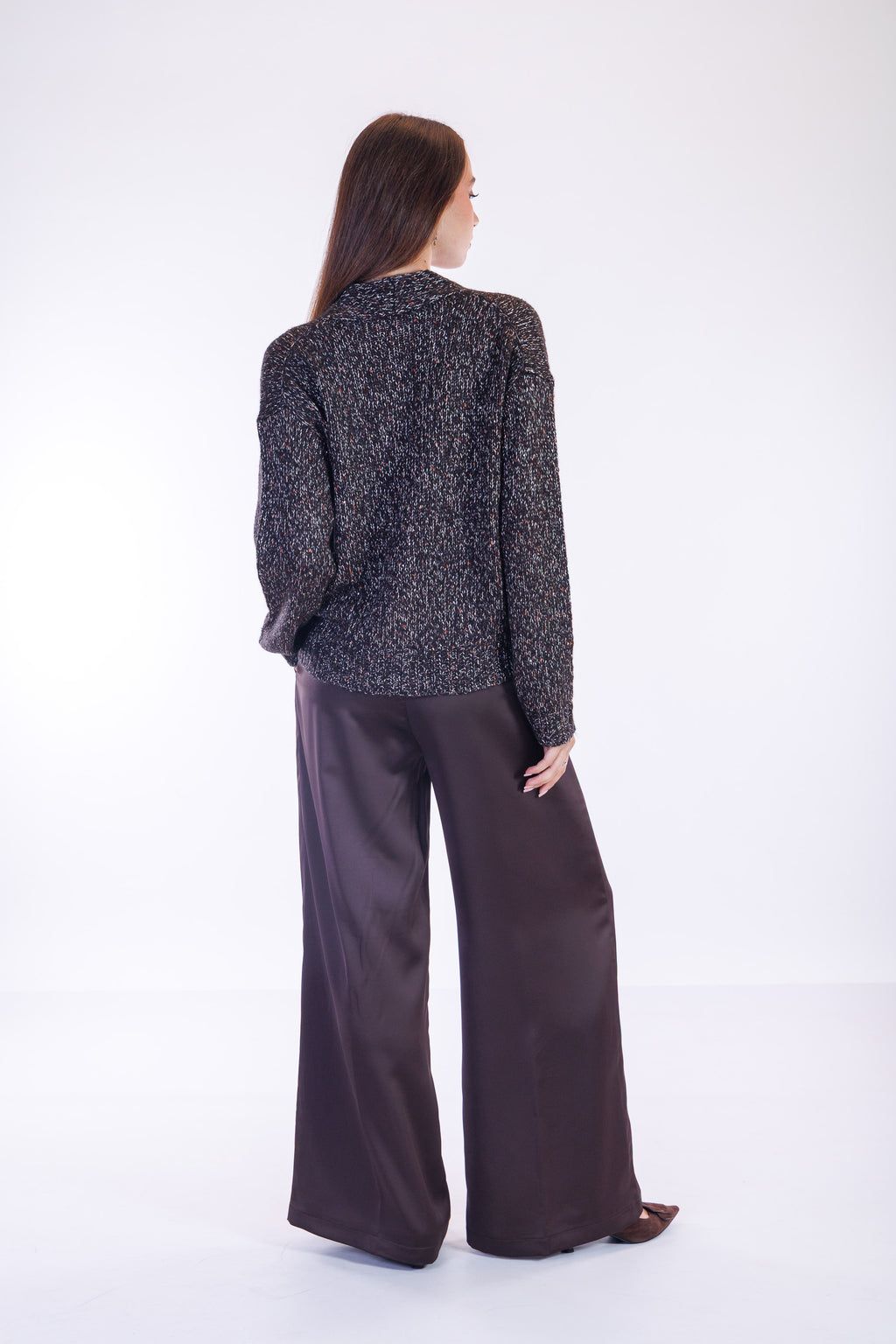 Pantalone largo raso