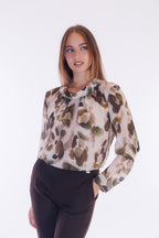 Blusa fantasia collo ad anello