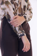 Blusa fantasia collo ad anello