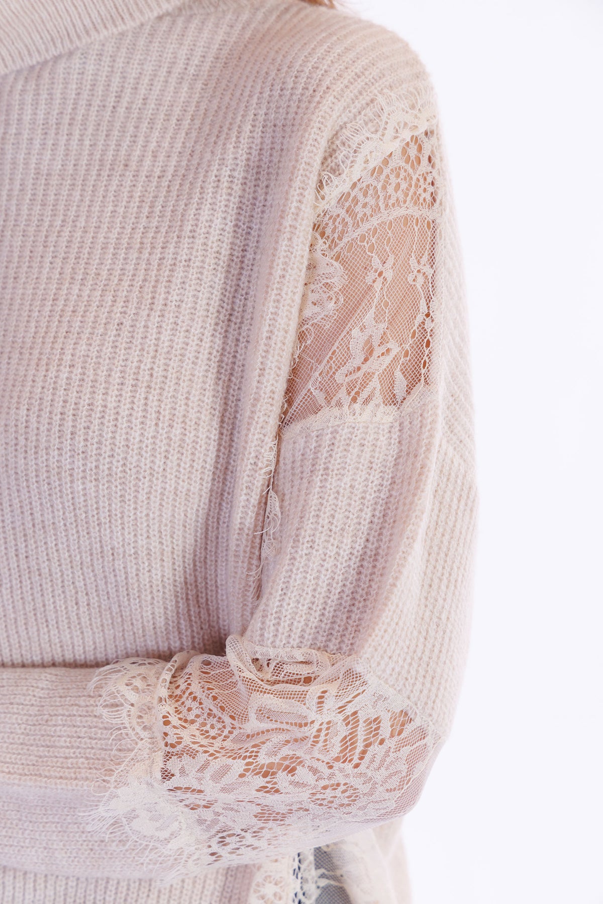 Maglia pizzo fianco
