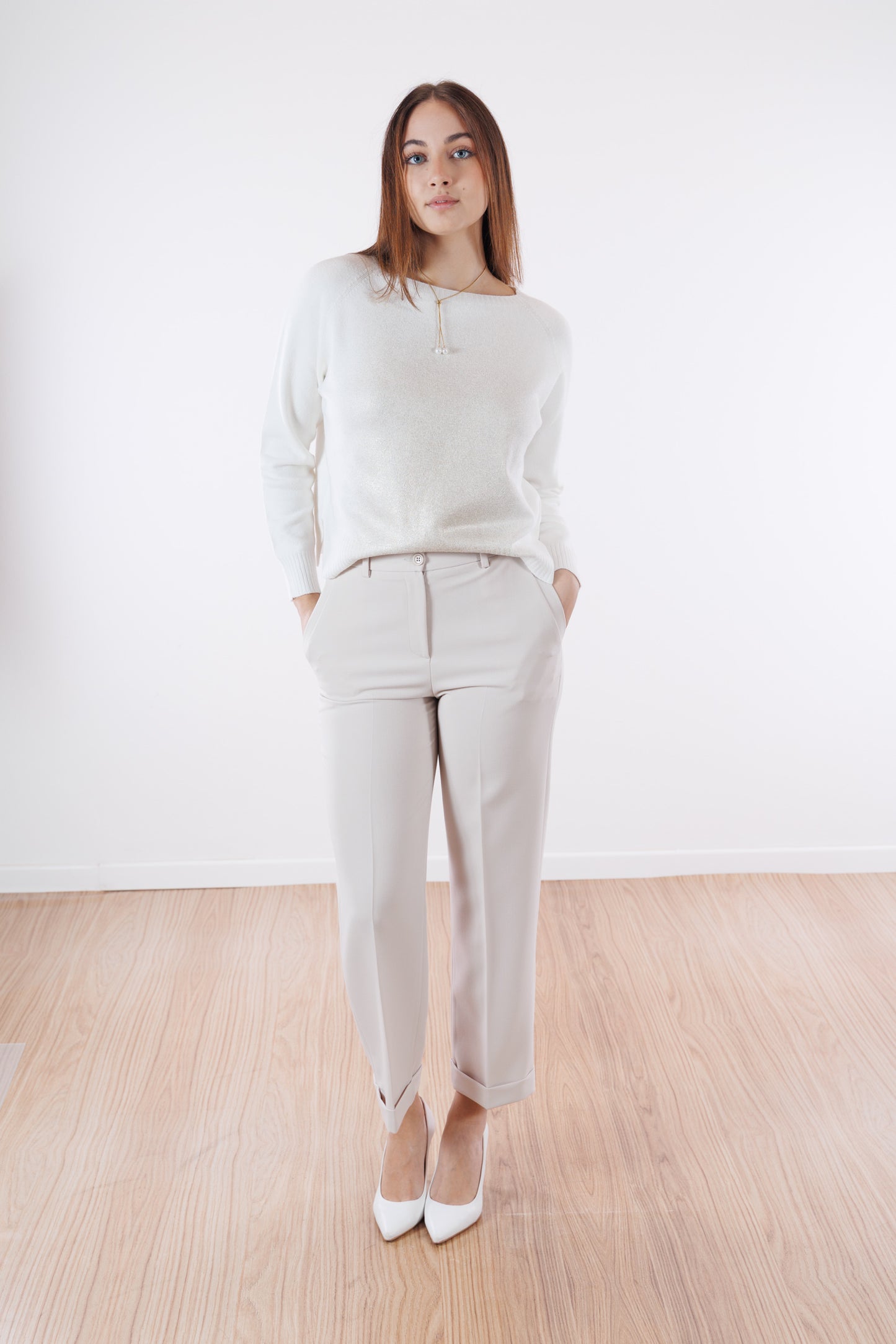 Pantalone cropped risvoltino