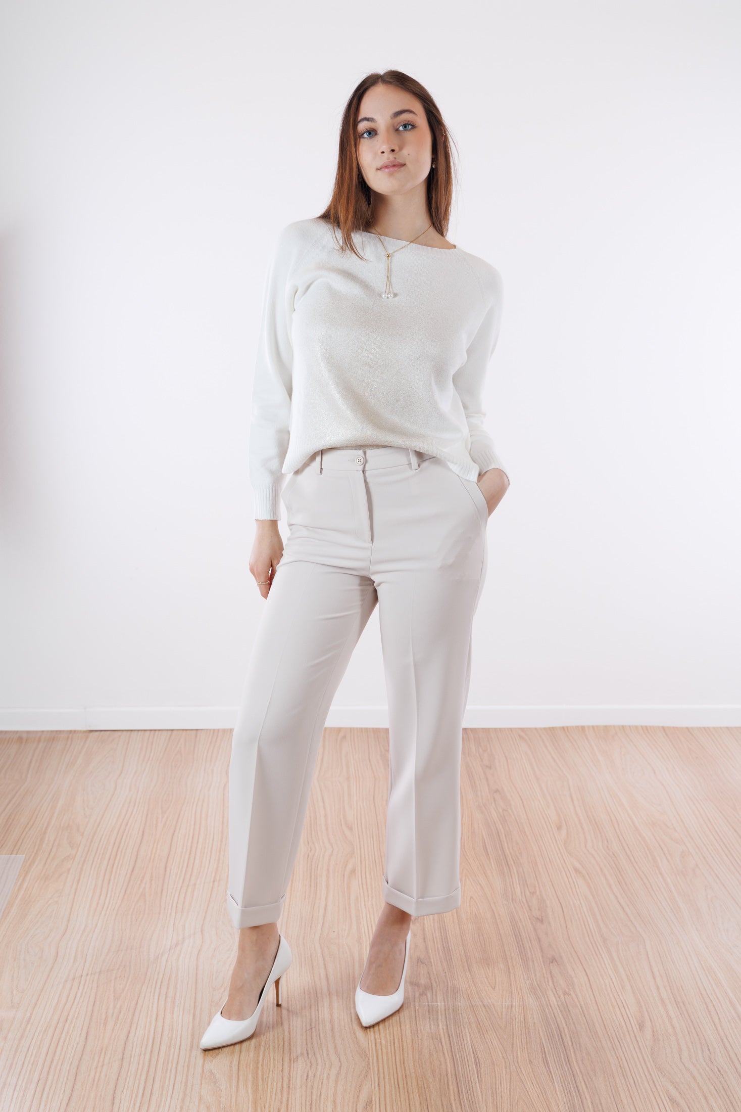 Pantalone cropped risvoltino