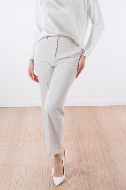 Pantalone cropped risvoltino
