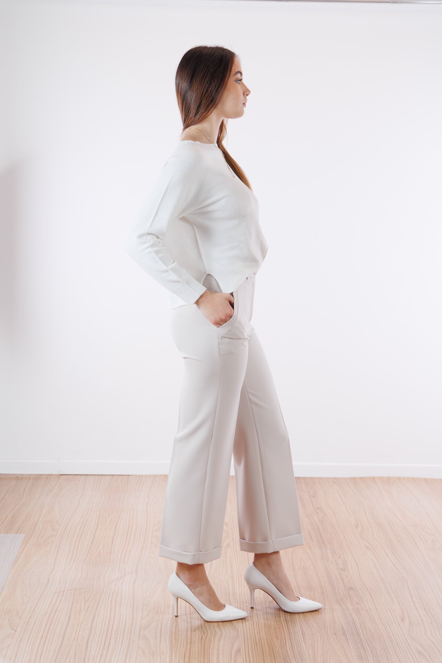 Pantalone cropped risvoltino