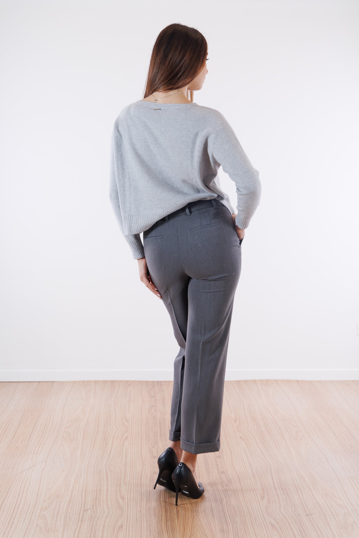 Pantalone cropped risvoltino