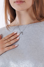 Collana luna e punto luce