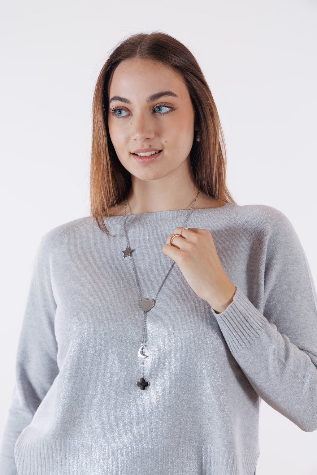 Collana lunga argentata