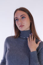 Maglia dolcevita strass collo