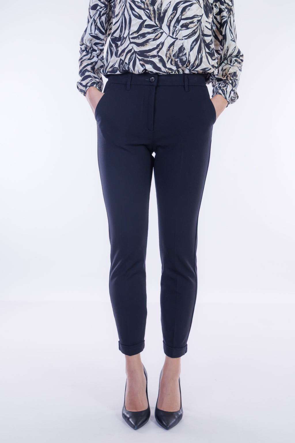 Pantalone chinos risvoltino