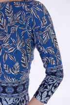 Maglia fantasia foglie