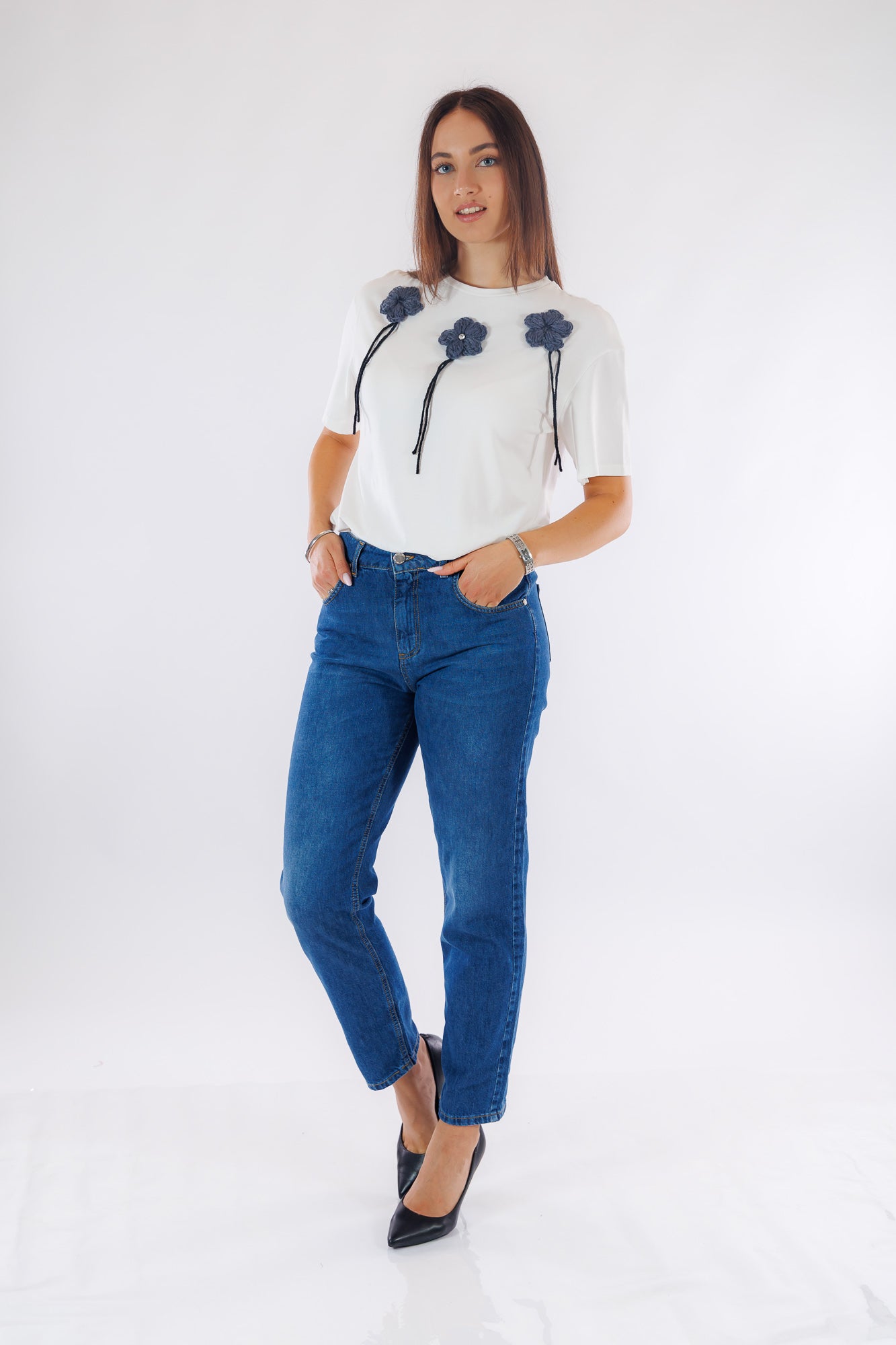 T-shirt centrini ricamati