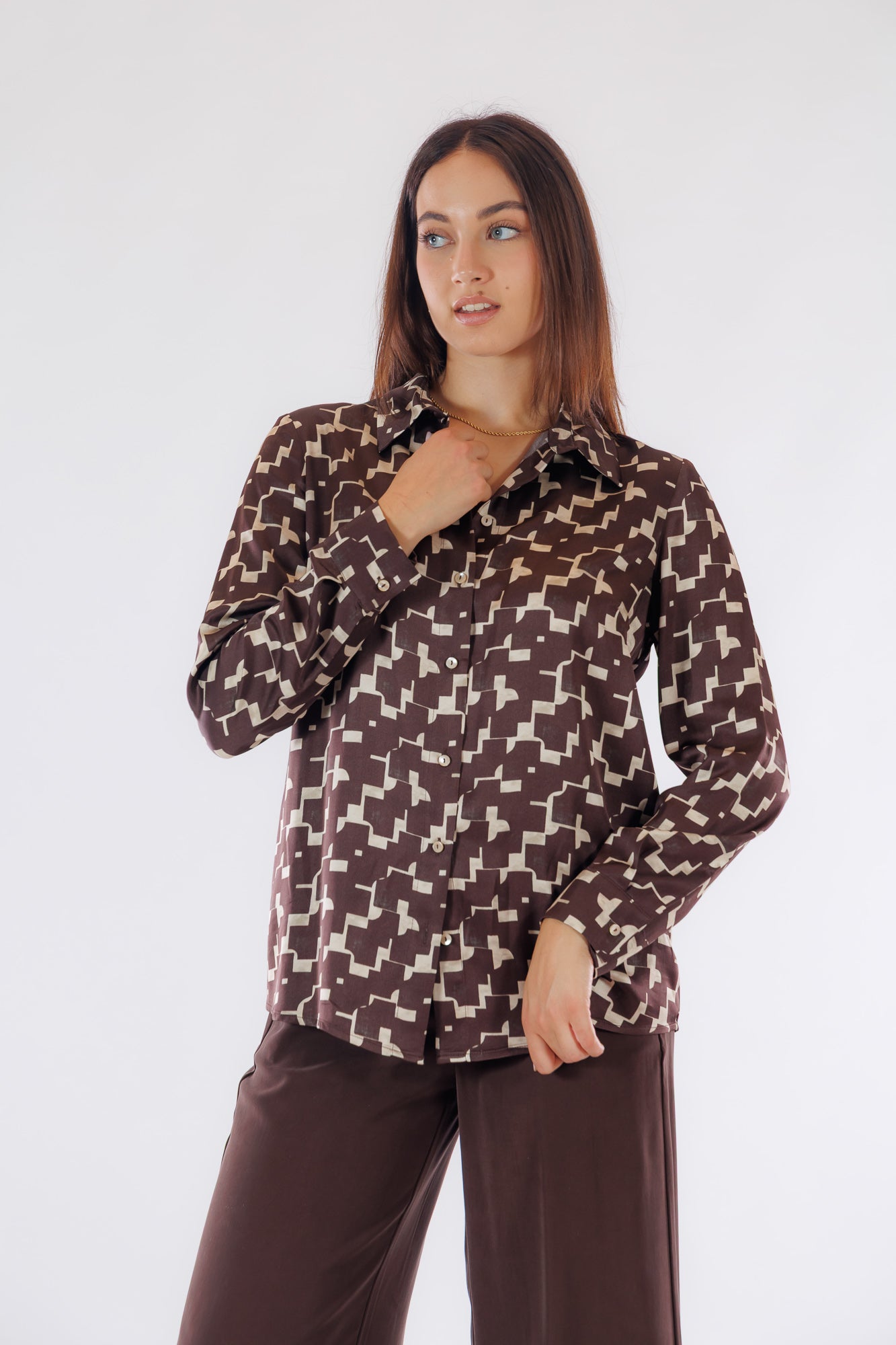 Camicia raso stampa geometrica