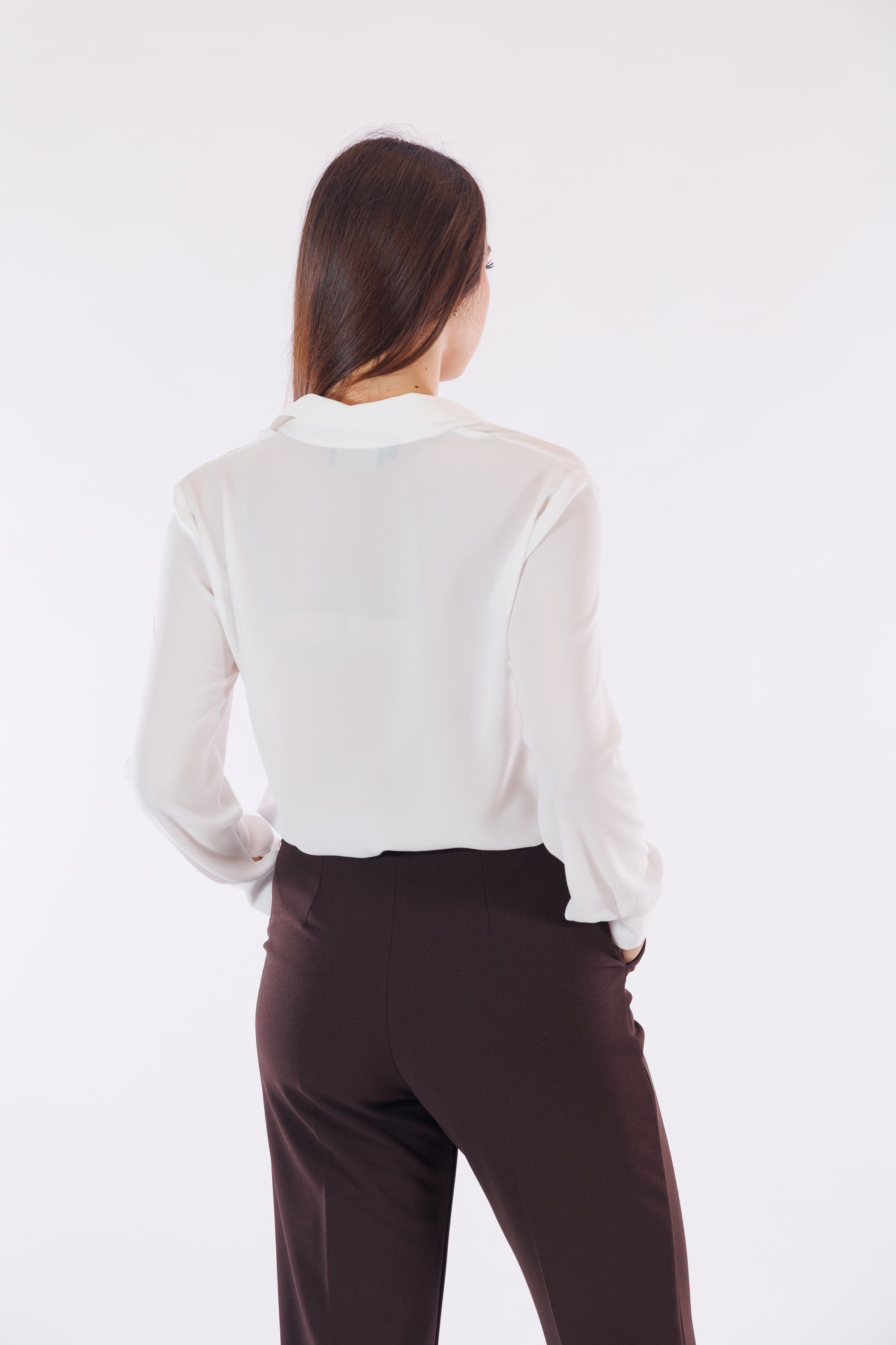 Pantalone crêpe ampio risvolto