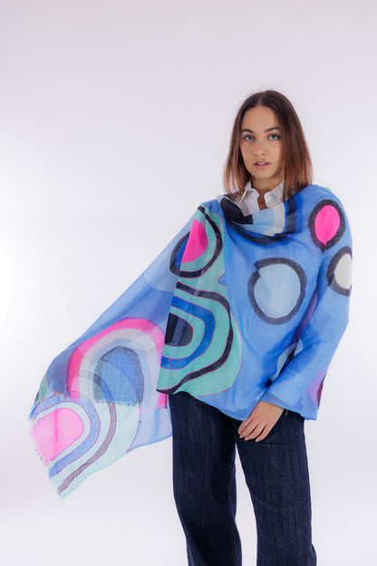 Sciarpa ricamata e dipinta a mano