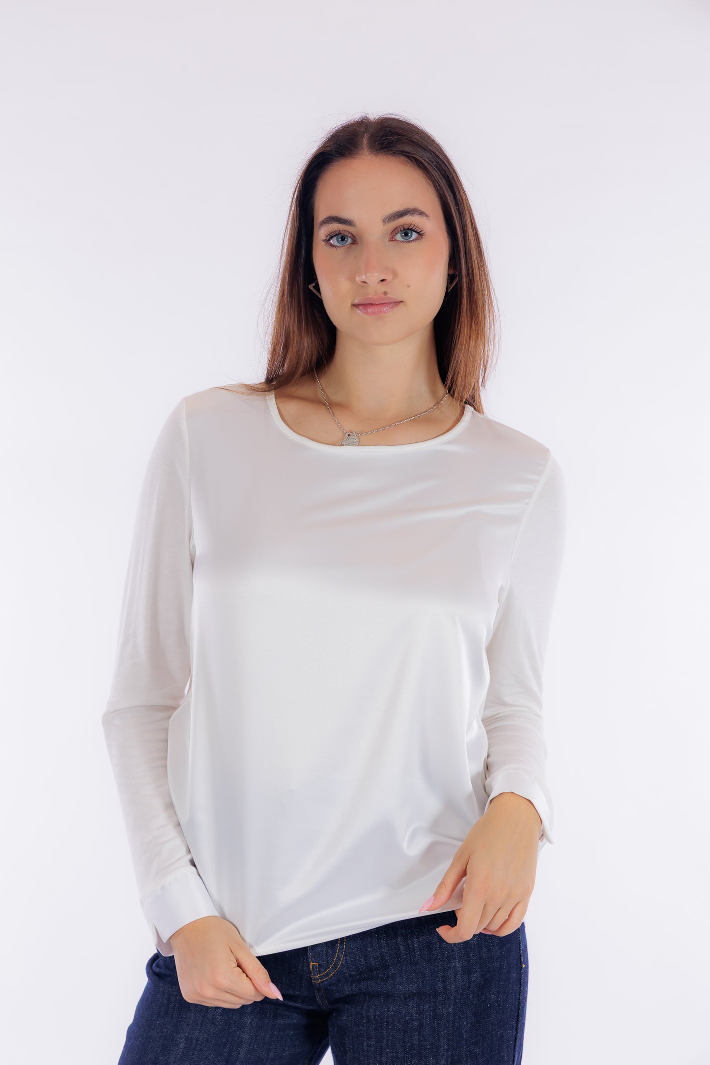 Blusa raso e jersey