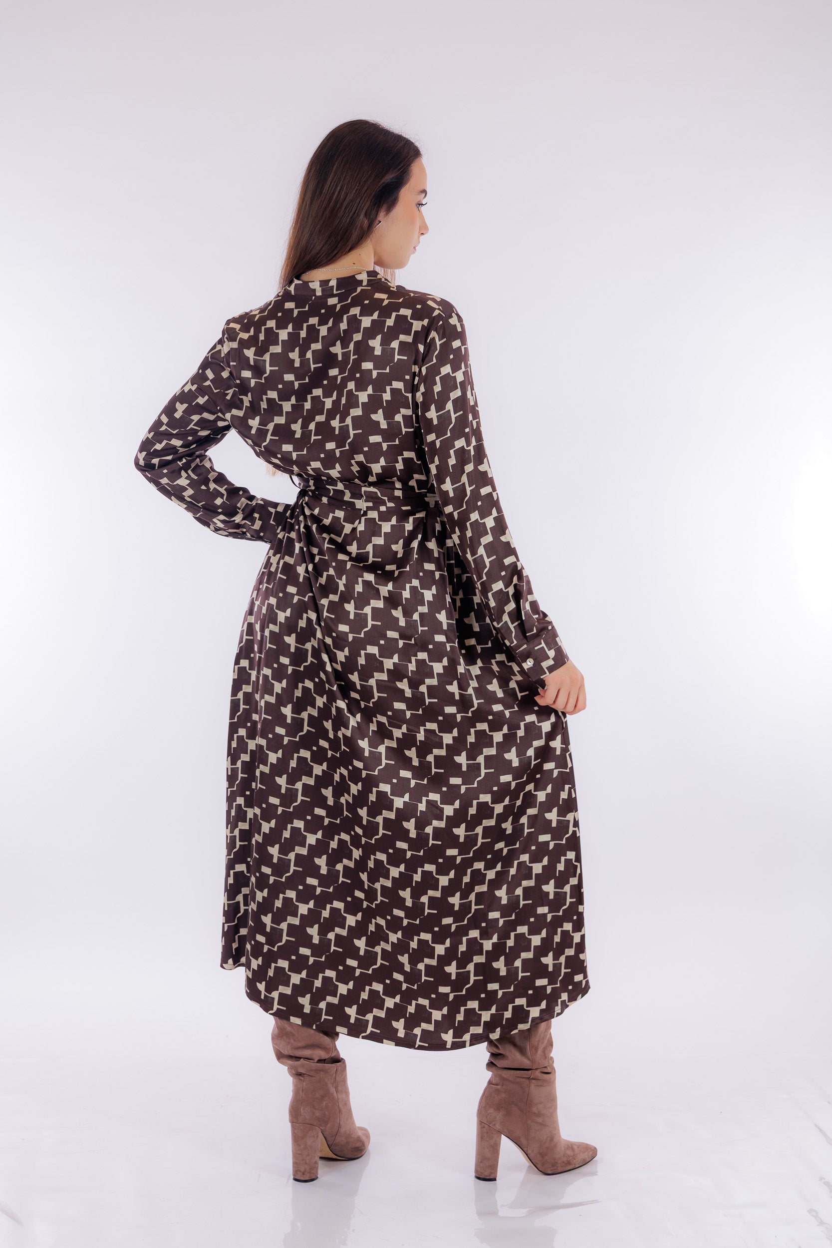 Abito lungo stampa geometrica