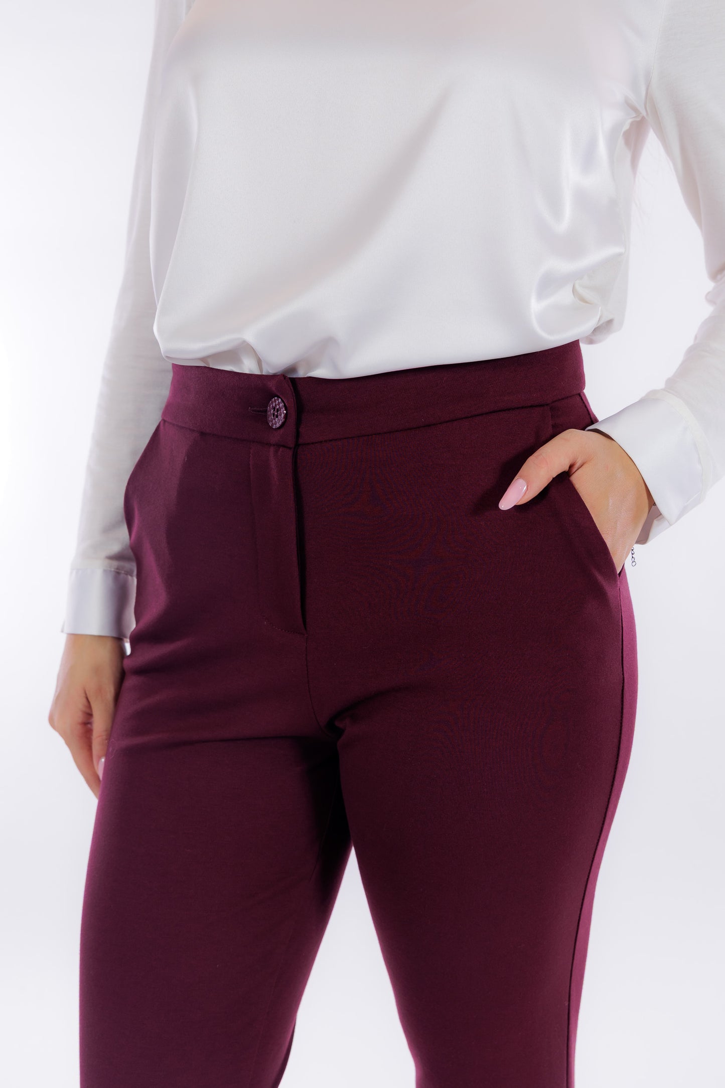 Pantalone stretto punto milano