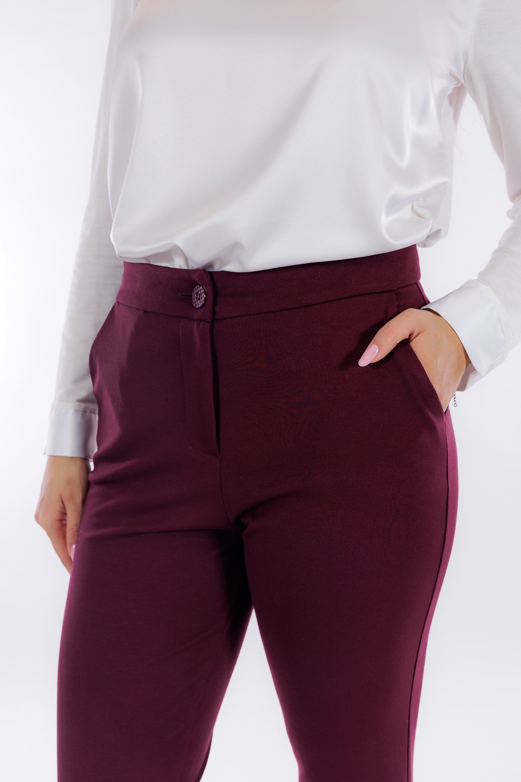 Pantalone stretto punto milano