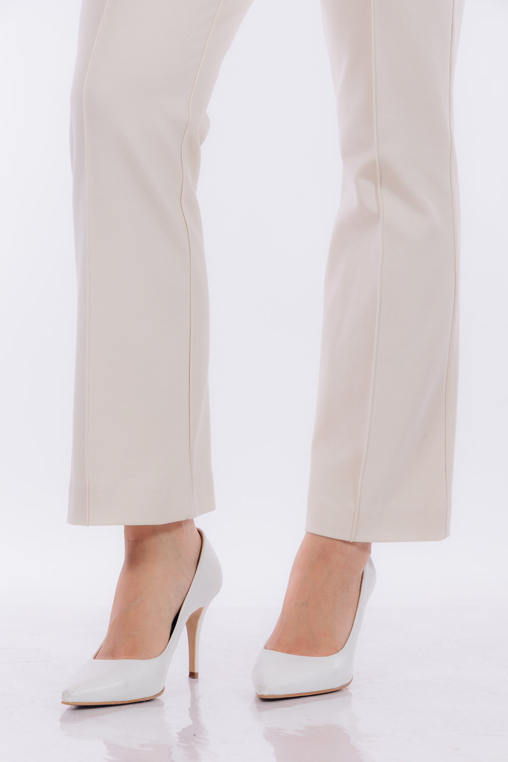 Pantalone flare elastico