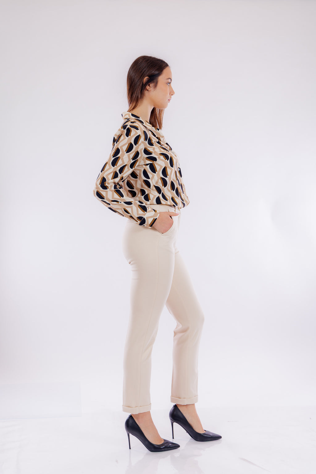 Pantalone chino risvolto