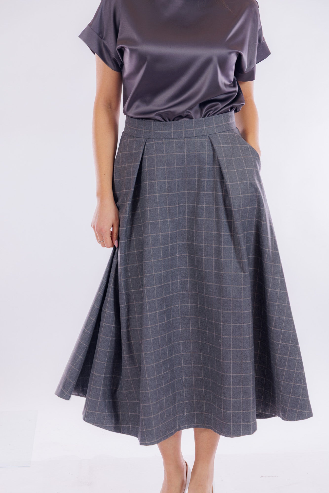 Gonna ruota finestrata