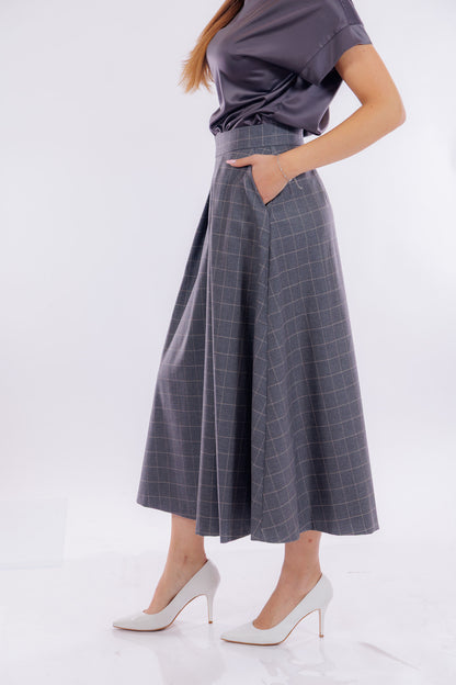 Gonna ruota finestrata