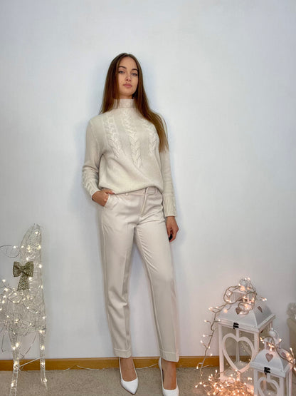 Pantalone cigarette con risvolto