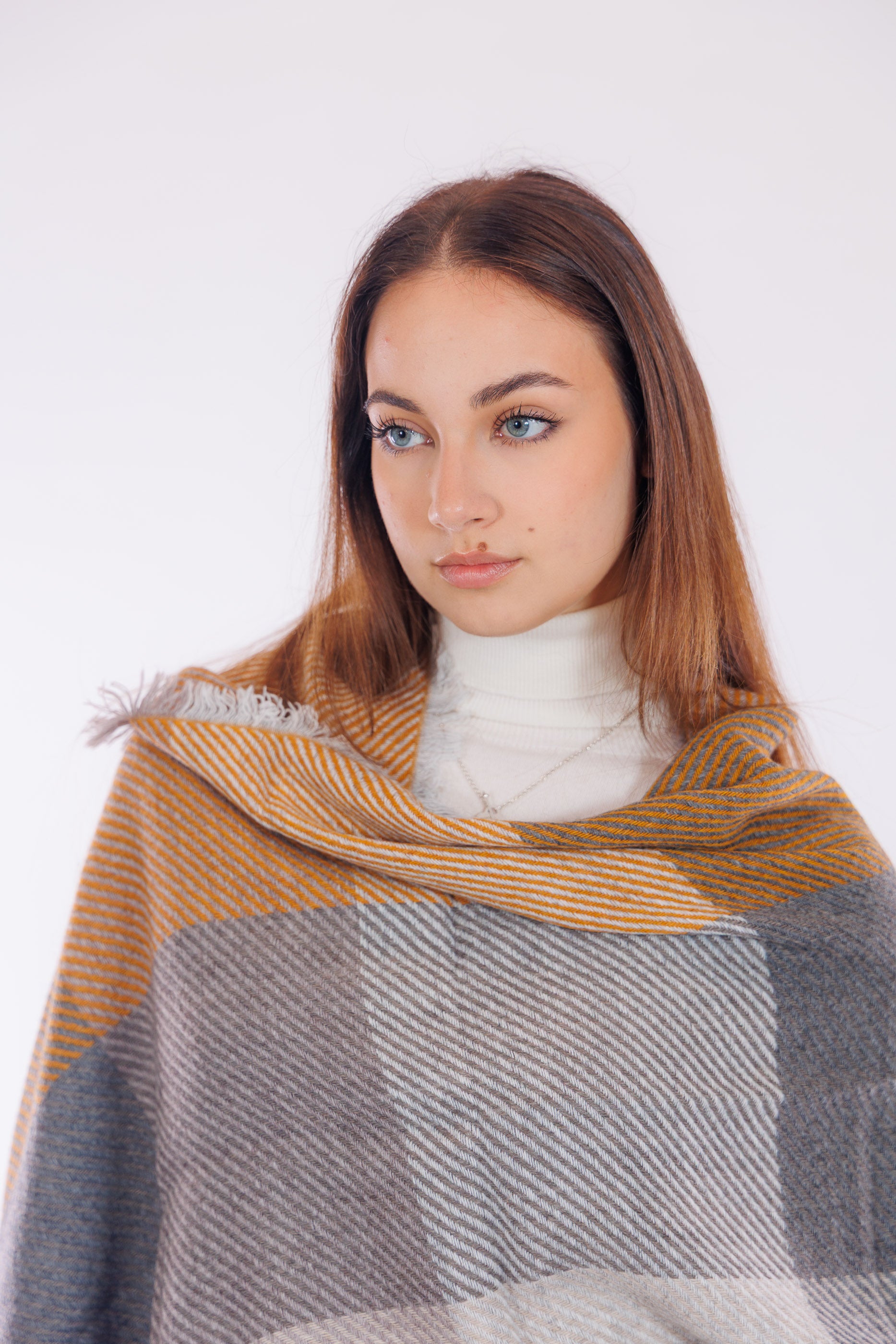 Sciarpa righe diagonali