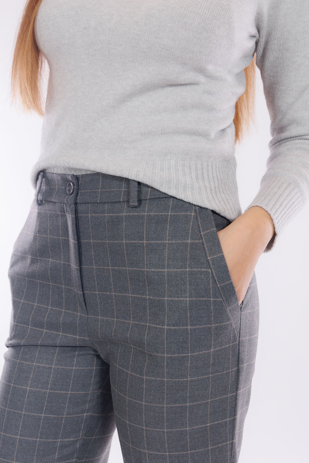 Pantalone ampio finestrato