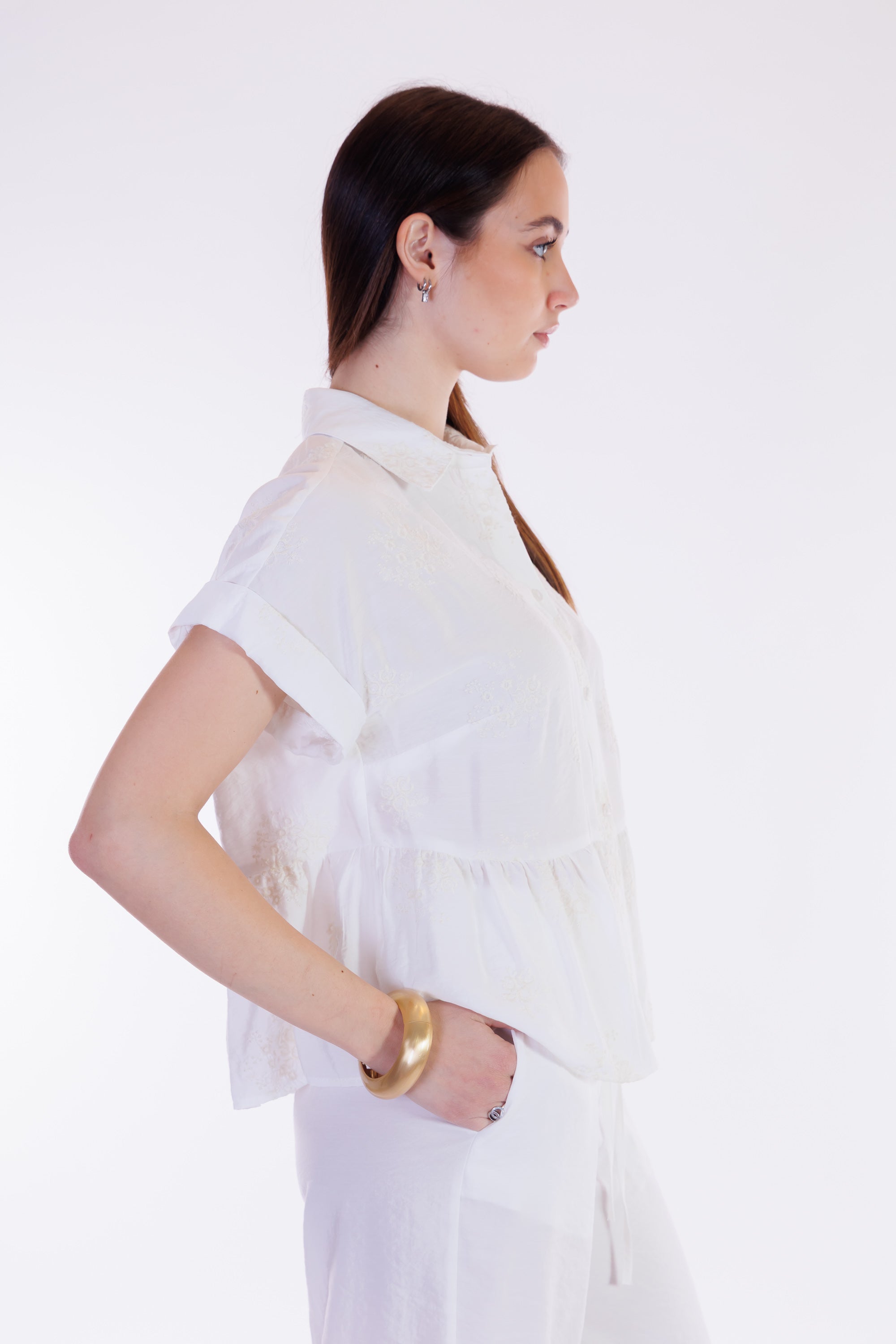 Camicia balza ricami