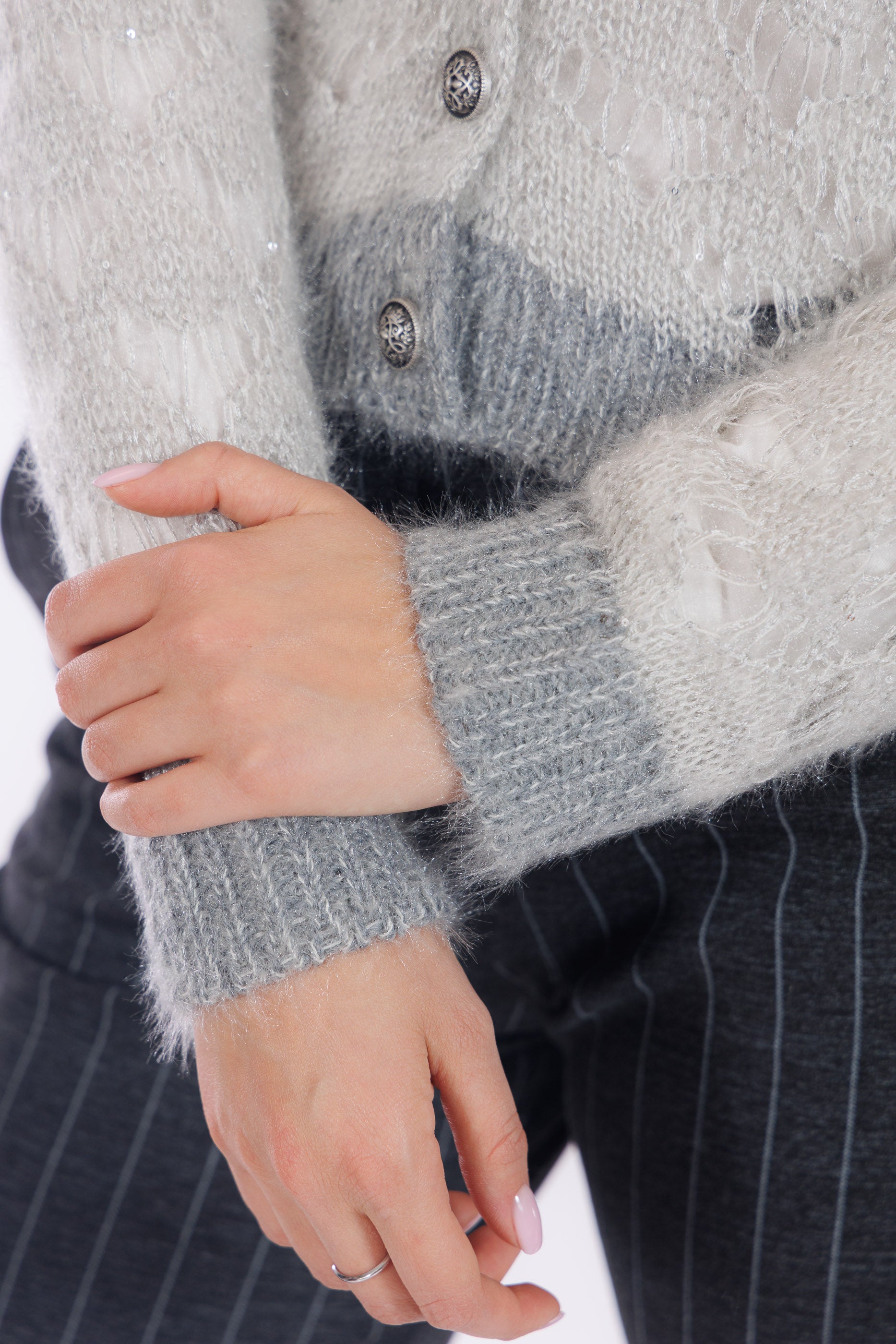 Giacchina traforata micro paillettes