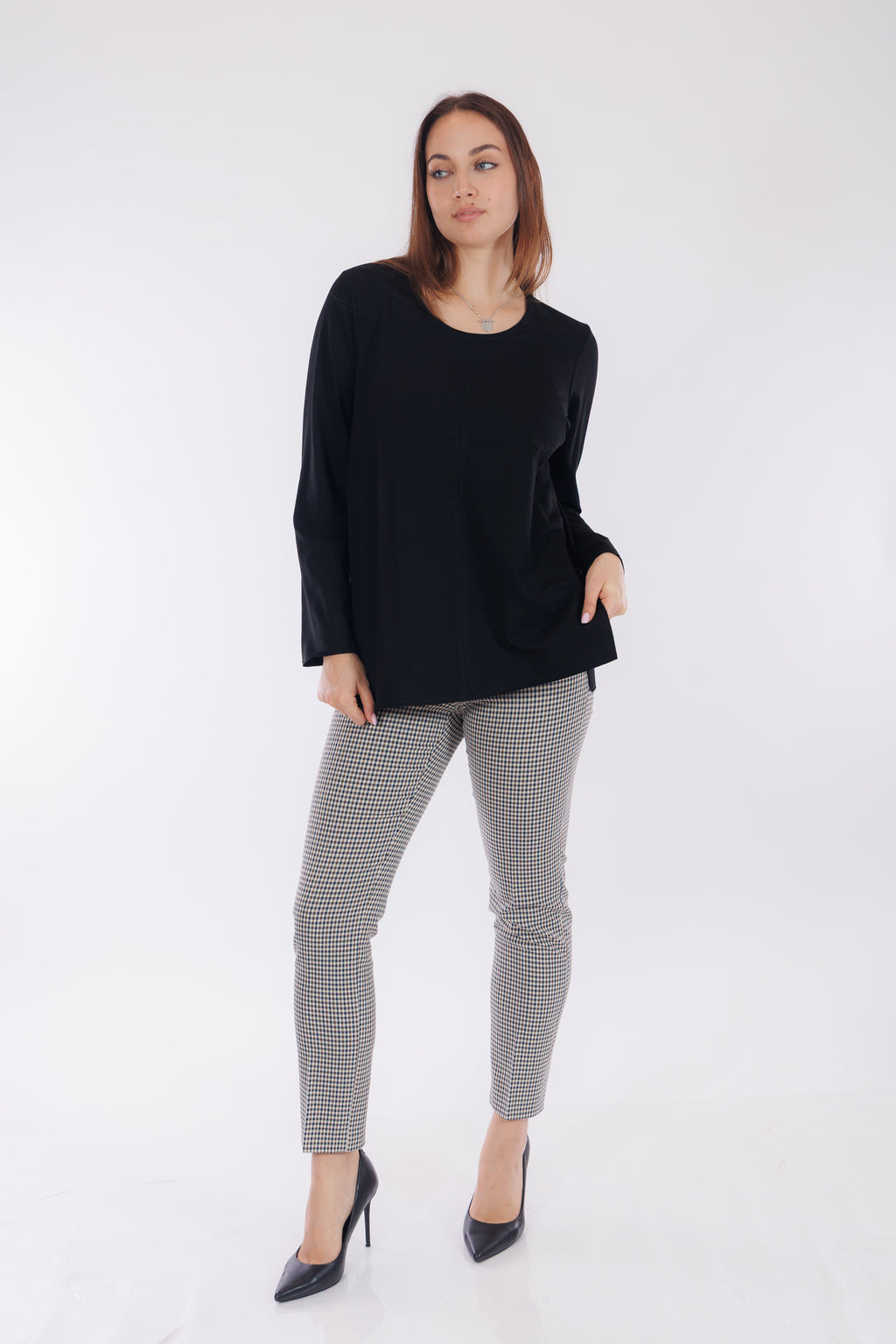 Maglia bottoni e spacchetti