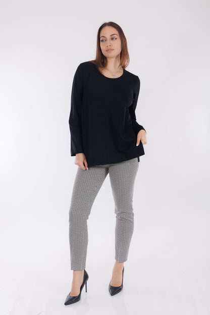 Maglia bottoni e spacchetti