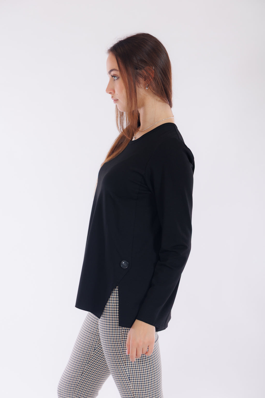 Maglia bottoni e spacchetti