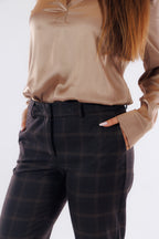 Pantalone cigarette finestrato