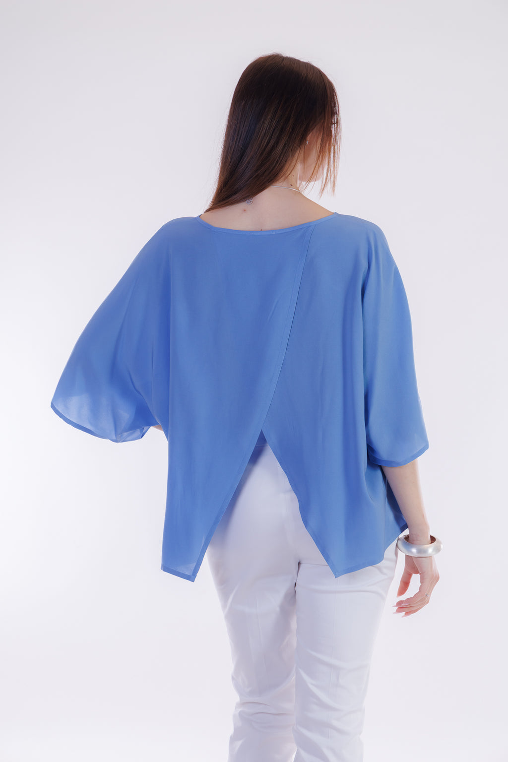 Blusa apertura dietro