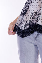 Top pizzo fantasia