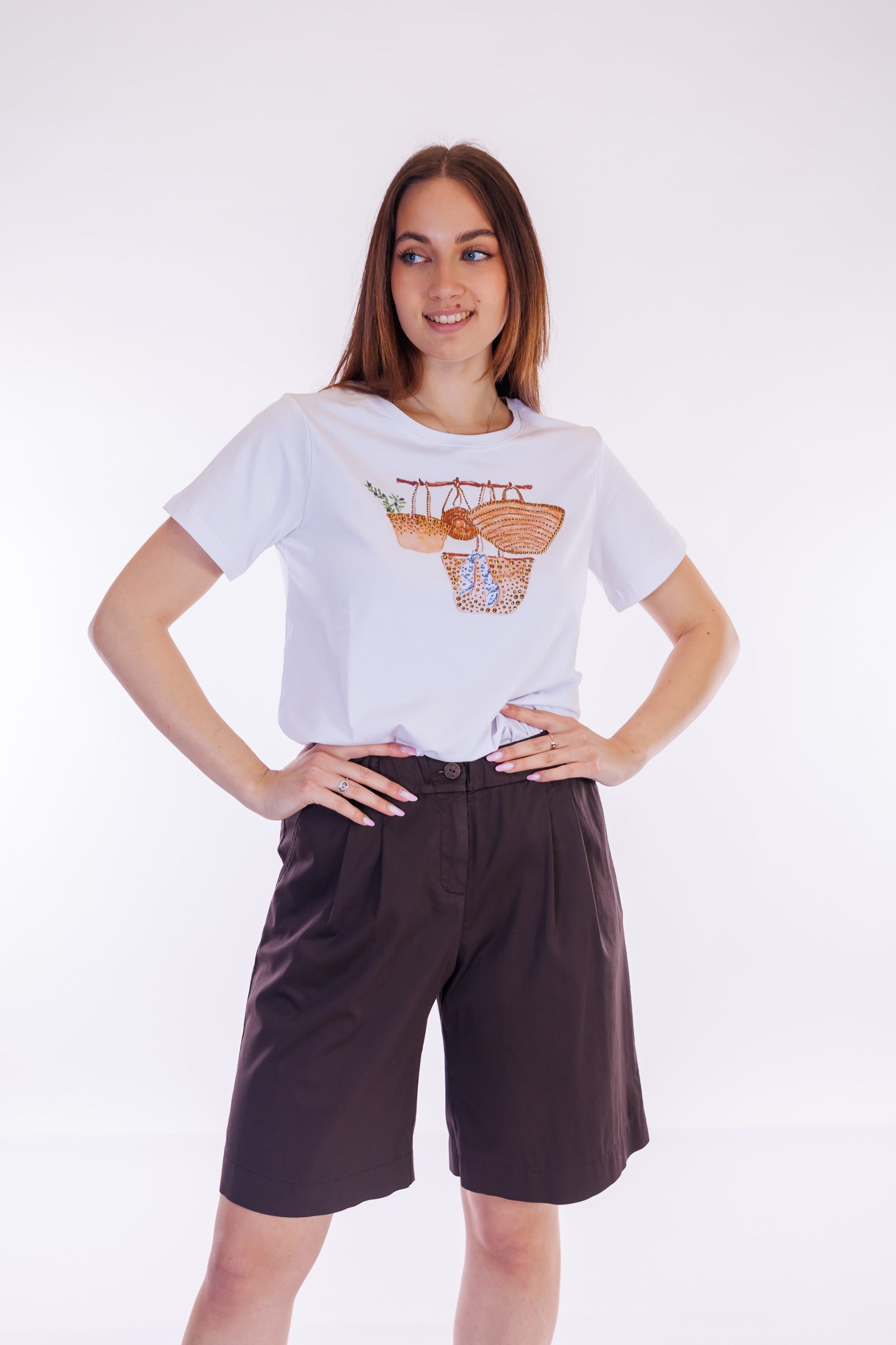 T-shirt stampa e strass