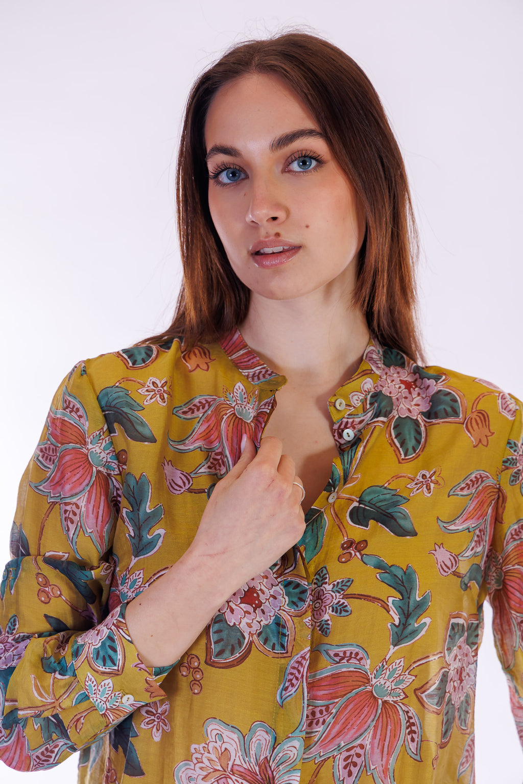 Camicia coreana floreale