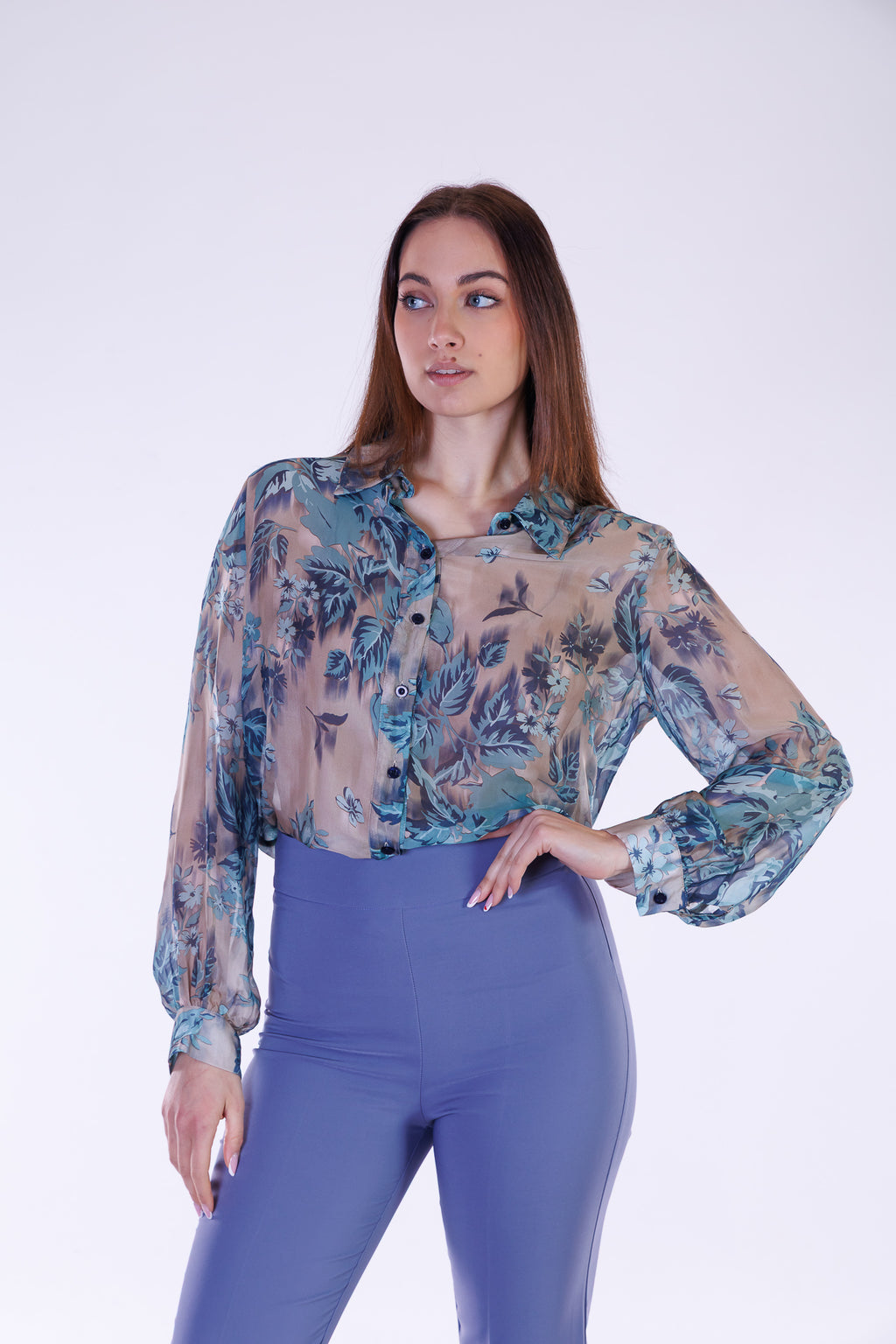 Tailleur pantalone a zampa