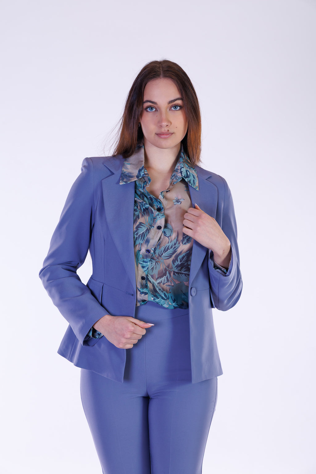 Tailleur pantalone a zampa