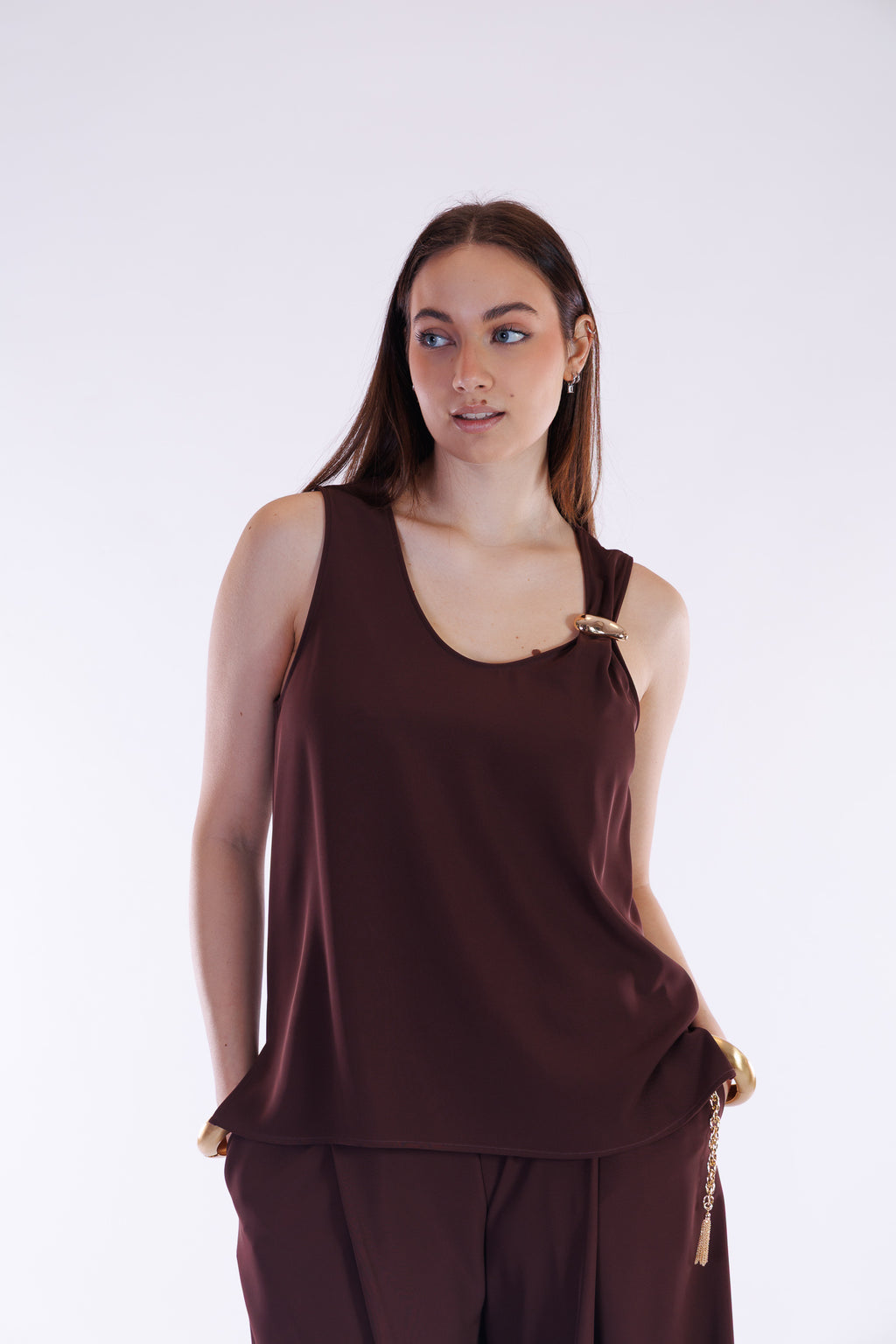 Canotta fluida fermaglio oro